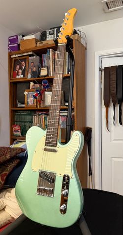 Sire Larry Carlton T3 new gen Metallic Surf Green Electric Guitar - Mint