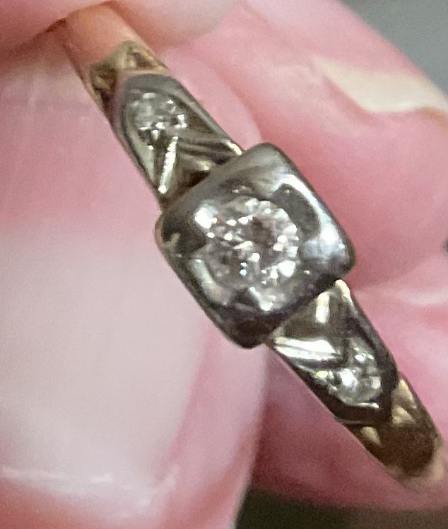 Antique Slender Diamond On Solid Gold Sz Ring