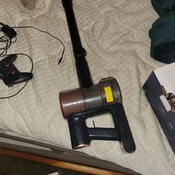 Cordless Vacuum 