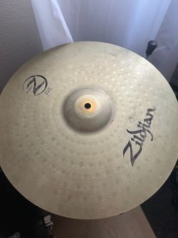 Cracked planet Z crash