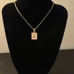 Initial Pendant Letter E