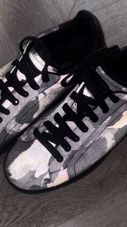 Reflective Camo Low Top Sneaker Right