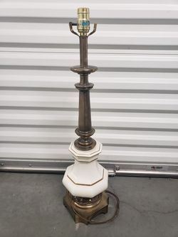Vintage Stiffel Brass Table Lamp white