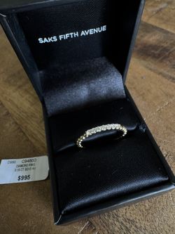 Saks 14k Yellow Gold Diamond Ring Sz 7