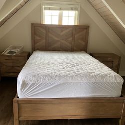 Coaster Scott Living Auburn Queen Bed Frame - White Washed Natural Wood