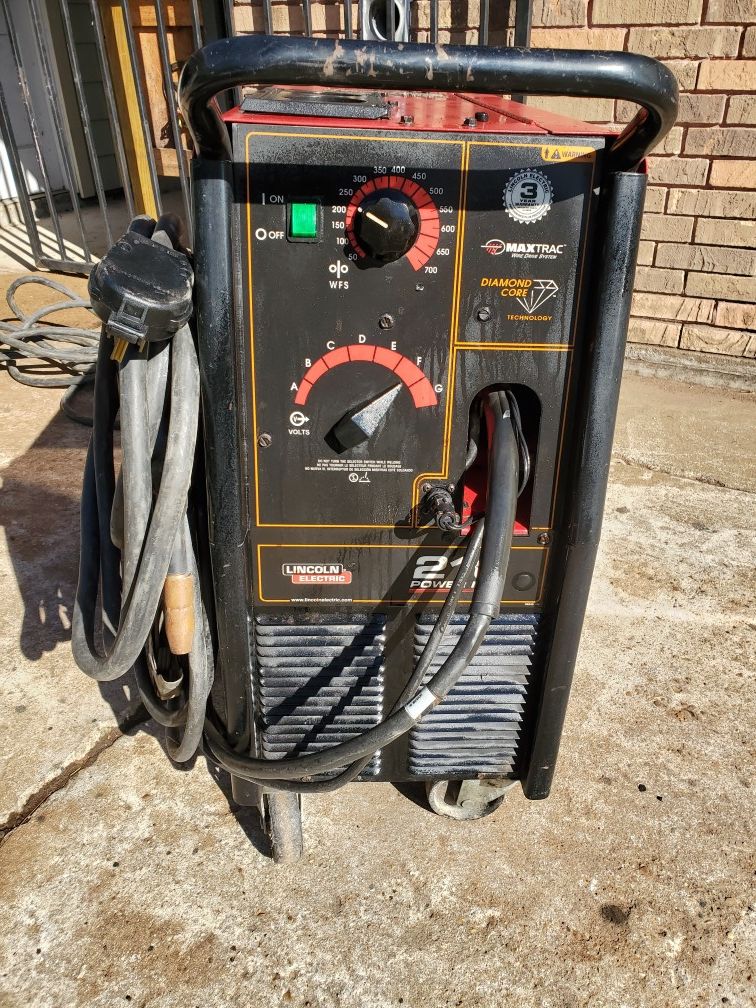 Lincoln 216 mig welder electric 1300 for Sale in Pasadena, TX OfferUp