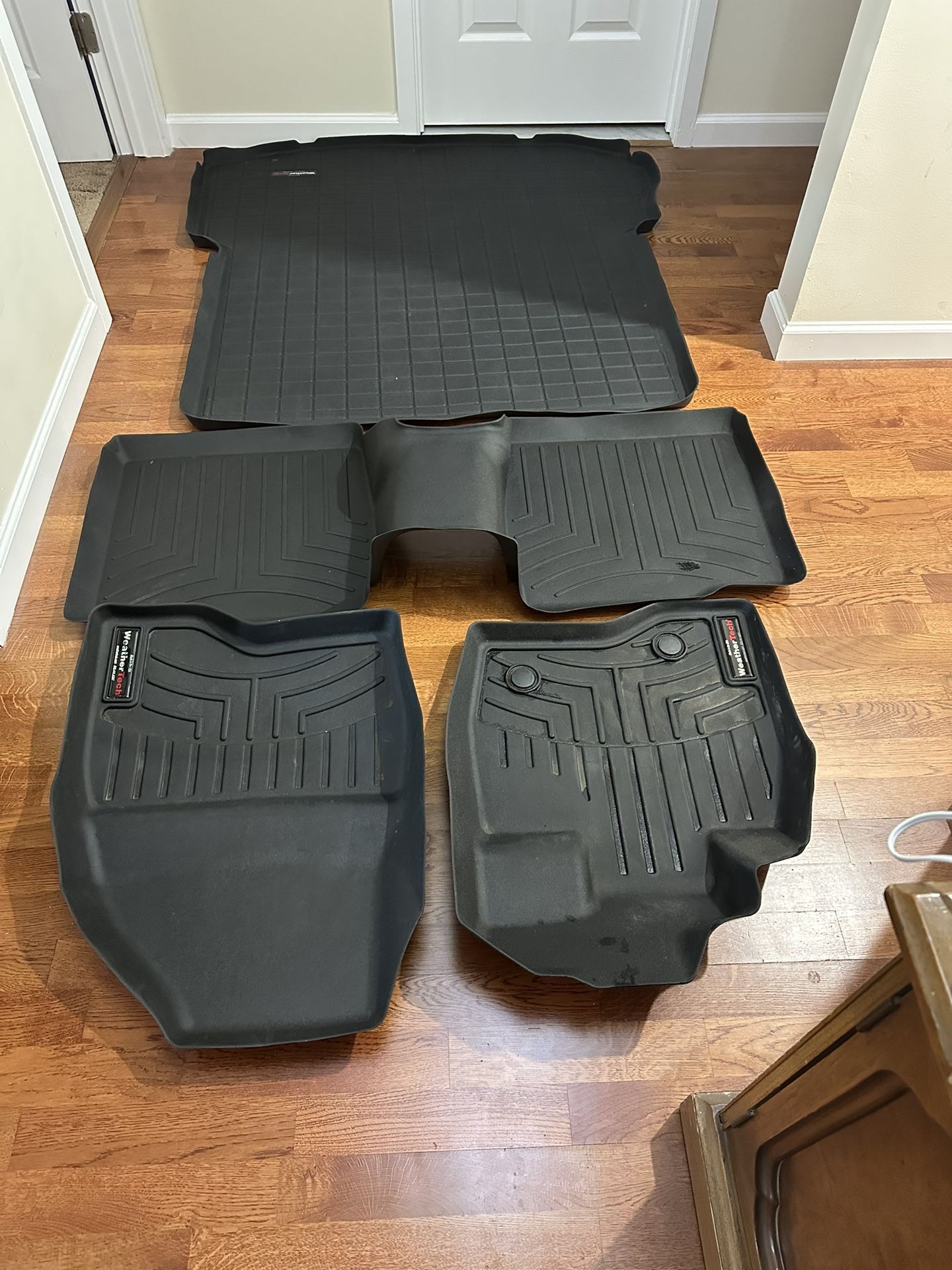 Weather tech (2015 or 2016 Ford Explorer-fits both))