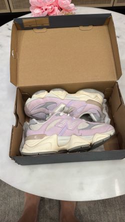 New balance 9060 size 1y
