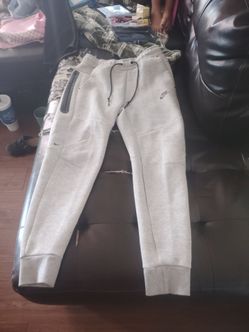 Nike Tech Fleece Jogger Pants Gray