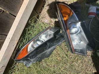 2011 - 2014 Ford Edge Headlight Assembly Set (Left & Right OEM)