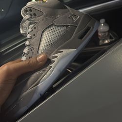 Jordan 5 wold grey