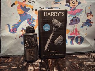 Mens Harry's Shaver And Bath And Body Work Body Spray 