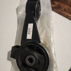 Torque strut Mount for Camry V6 2002-2006