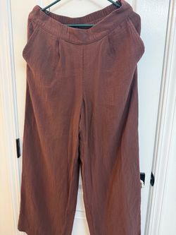 A new Day flowy pants size Medium