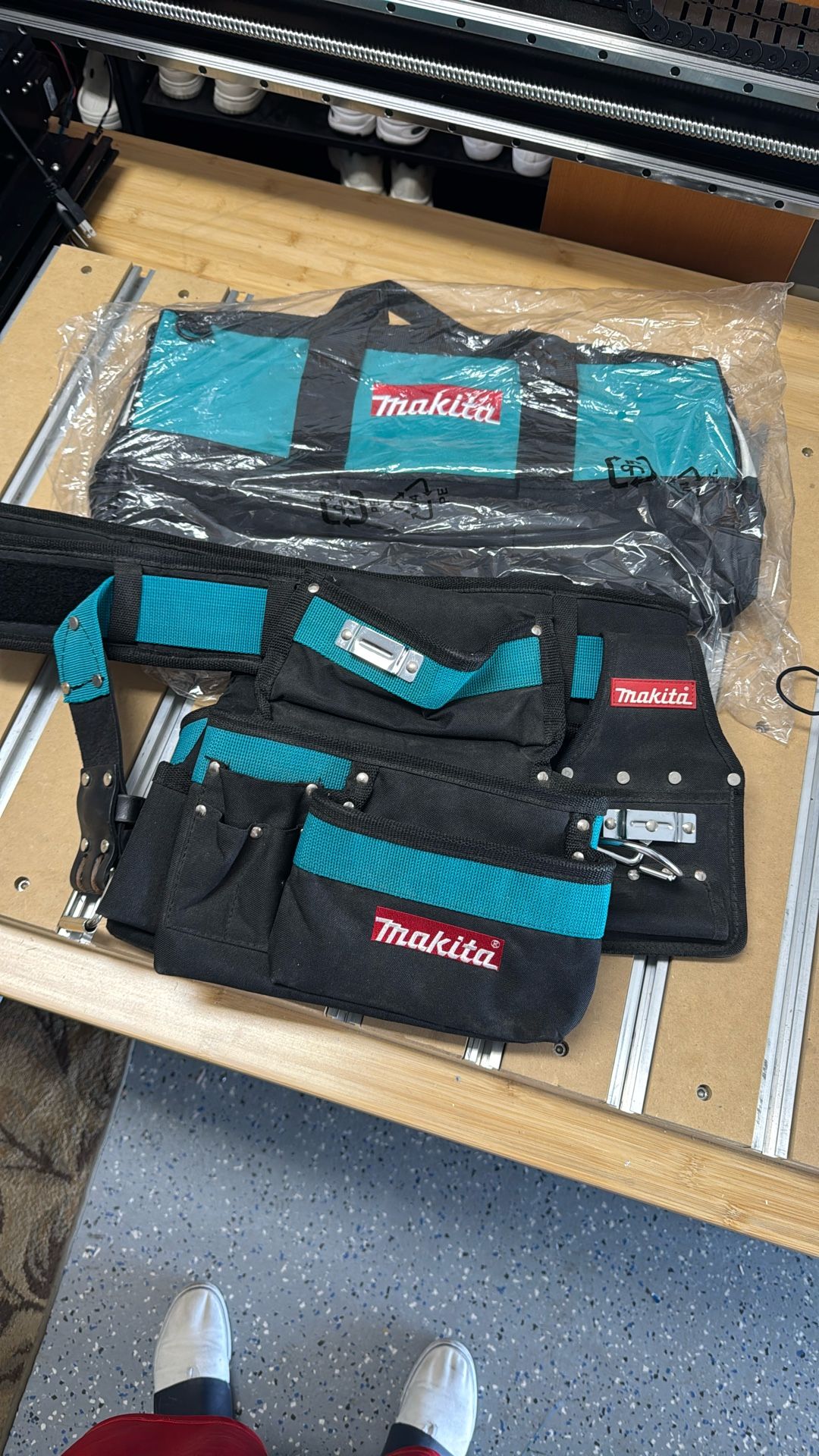 Makita Heavy Duty Tool Belt and Tool Bag