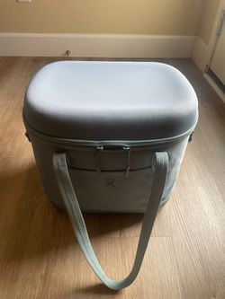 Hydro flask Hydroflask 30L Carryout Soft Cooler