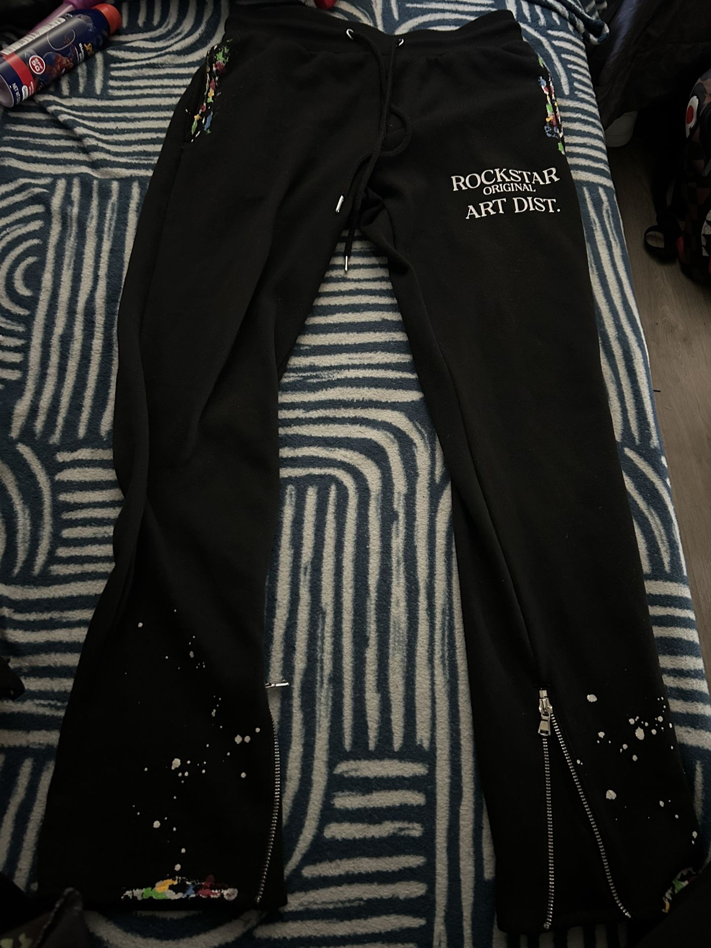 Rockstars Original Sweats Look At Description