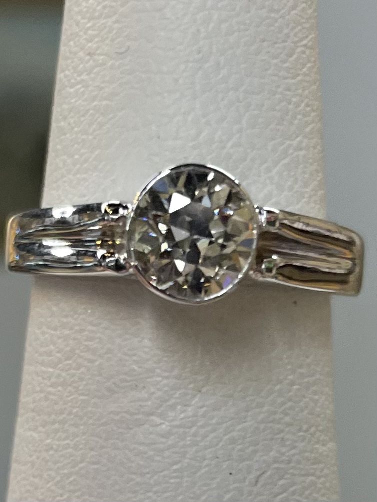 Natural Diamond Engagement Ring