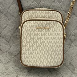 Michael Kors Crossbody Bag
