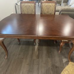 Thomasville Dining Room Table And Chairs 