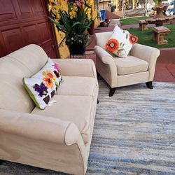 Beautiful Set 2 Couch And Chair Suede Totally Deep Clean Good Condition 