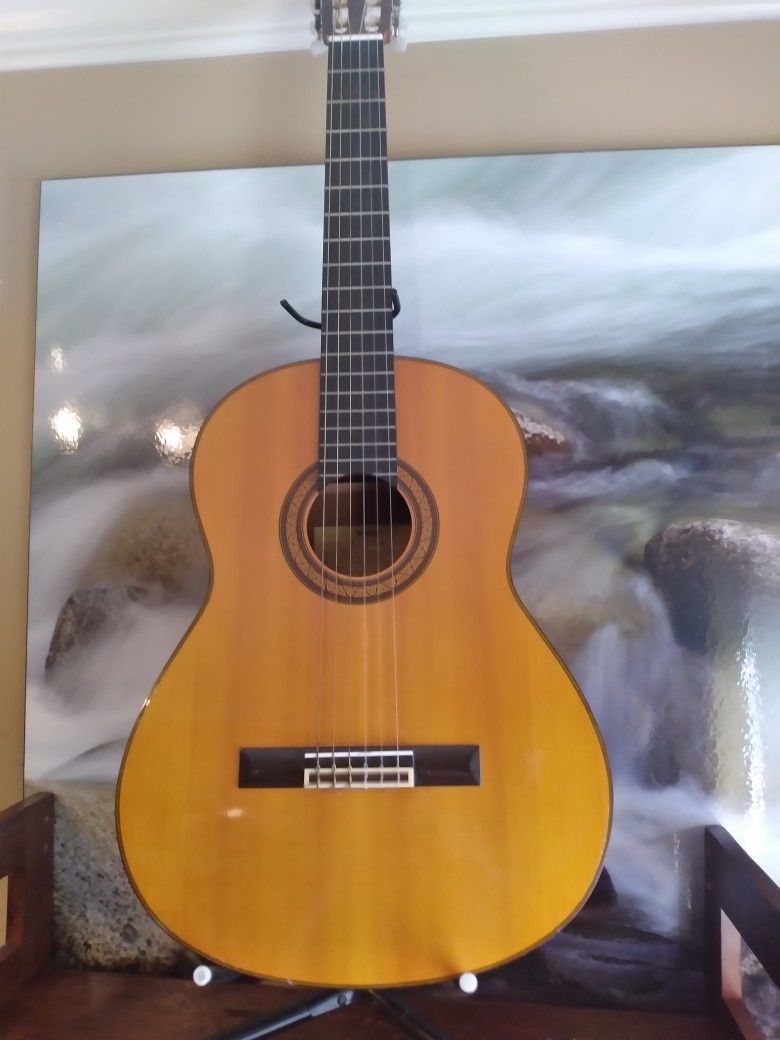 Yamaha G231 II Acoustic Guitar 
