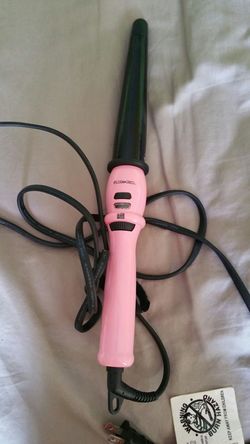 Wand curling iron