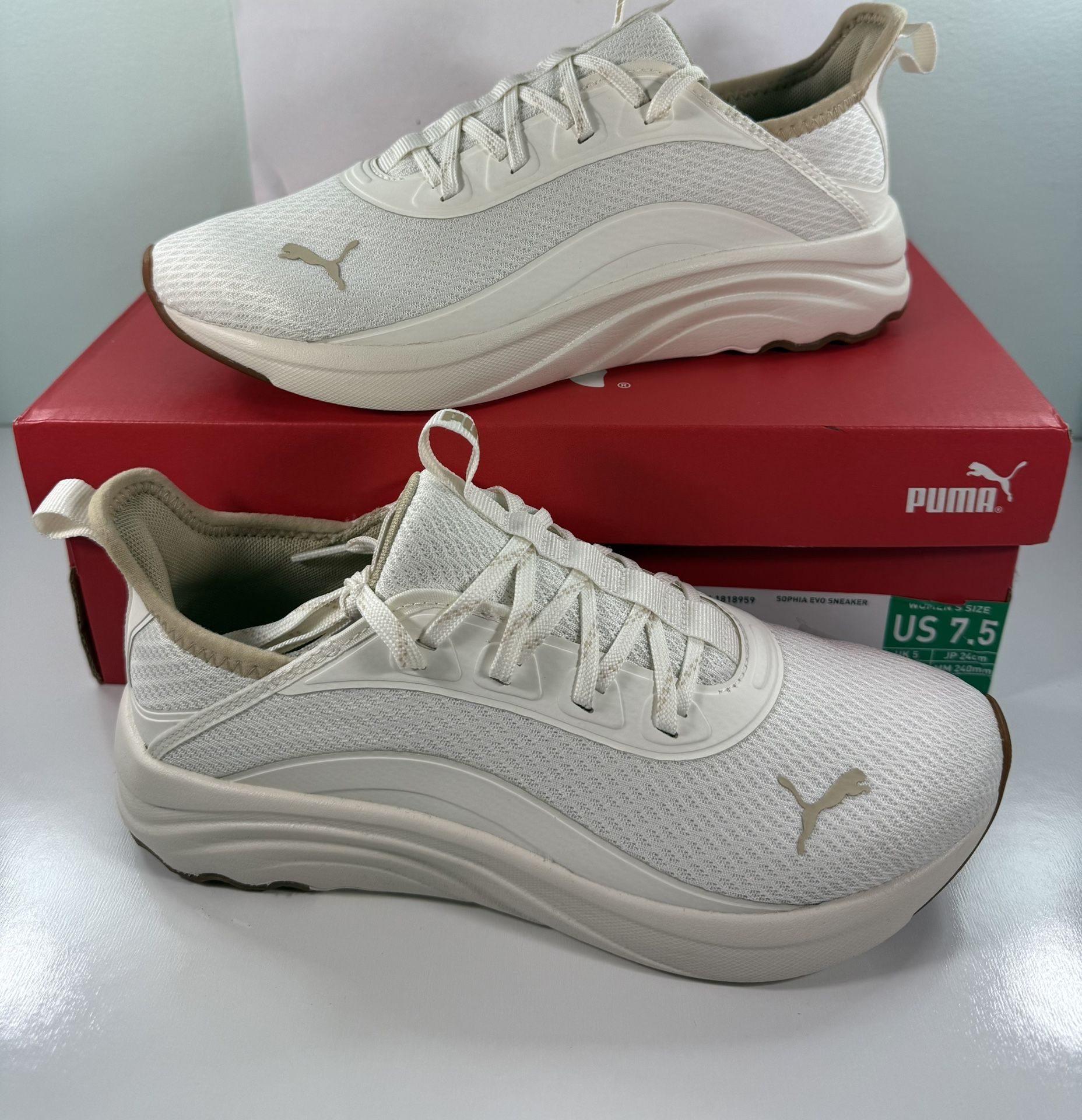 New Puma women’s Sophia EVO sneakers shoes - size 7.5
