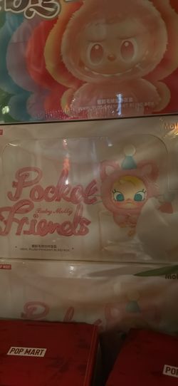 Molly Pocket Friends