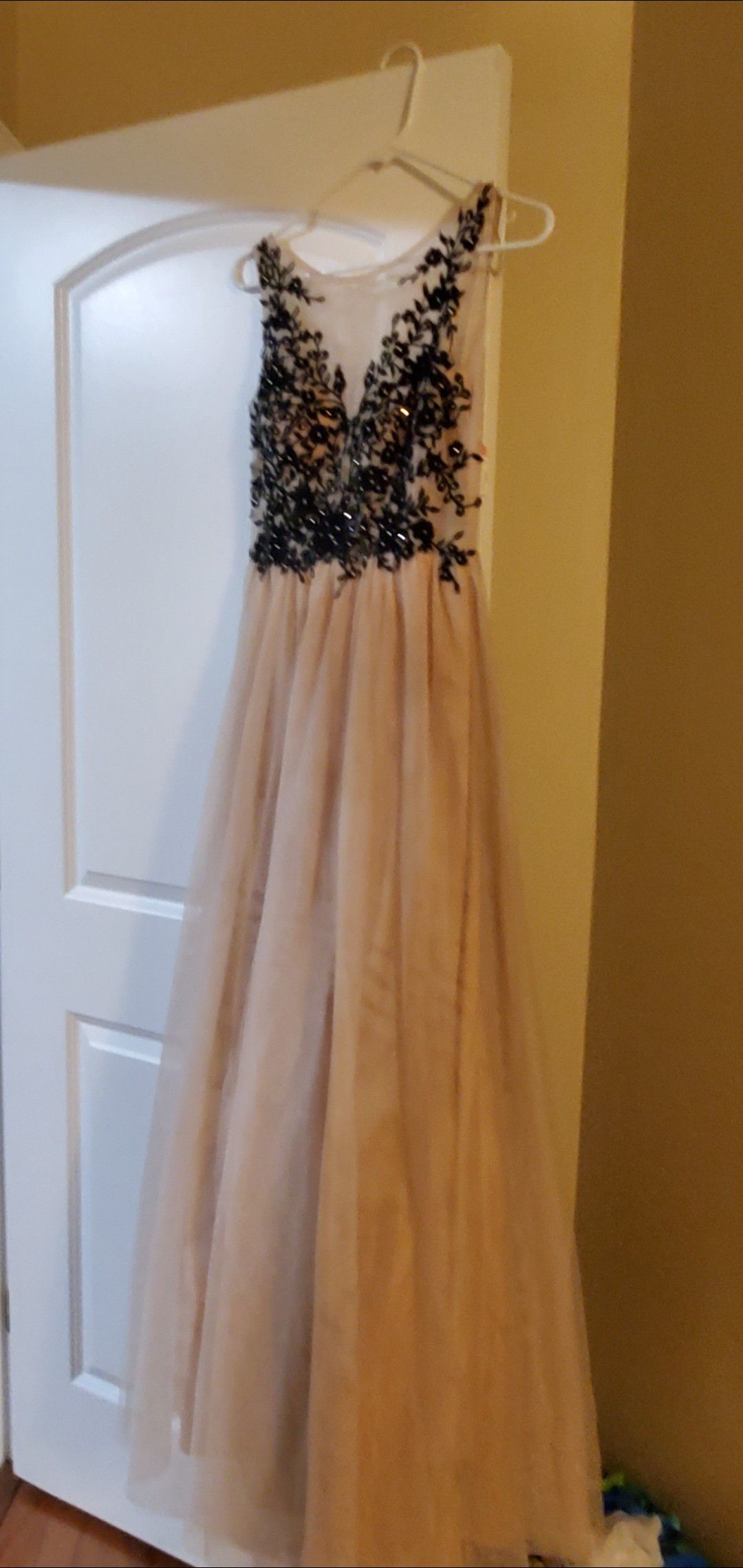 Evening / Prom elegant dress size 5-6