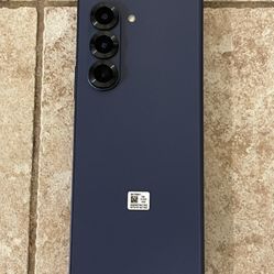 Samsung Galaxy Z Fold 6