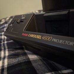 Retro Projector | Kodak Carousel 4600