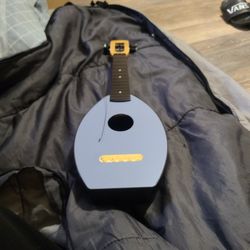 Flea Solid Color Ukulele