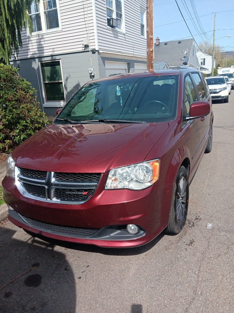 2017 Dodge Caravan/Grand Caravan