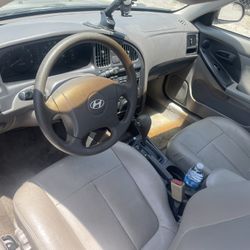 2005 Hyundai Elantra