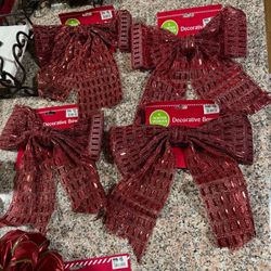 Decorative Bow 10.86 in. x 13.38 in. (27.60 cm x 34.00 cm) $3 Es. 2 X $50