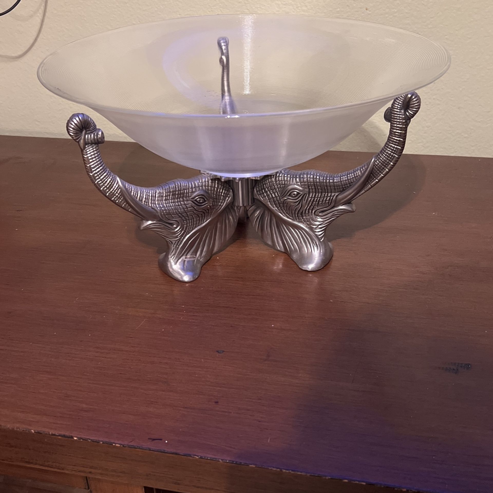 Arthur Court Elephant Bowl with Original Bowl