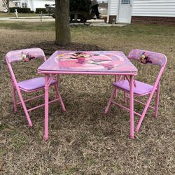 Minnie Mouse Table Chair Set