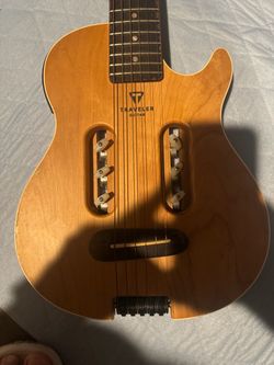 Traveler Guitar Compact Travel Guitar