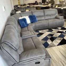 Going out of business sale. Alejandra gray reclining sectional now $1599. Easy finance option. Same day delivery.