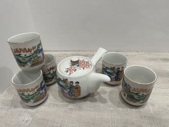 JAPAN Vintage Porcelain Tea Set 