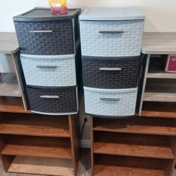 Free Bed And Furniture and other Stuff 7/4/25 GRATIS