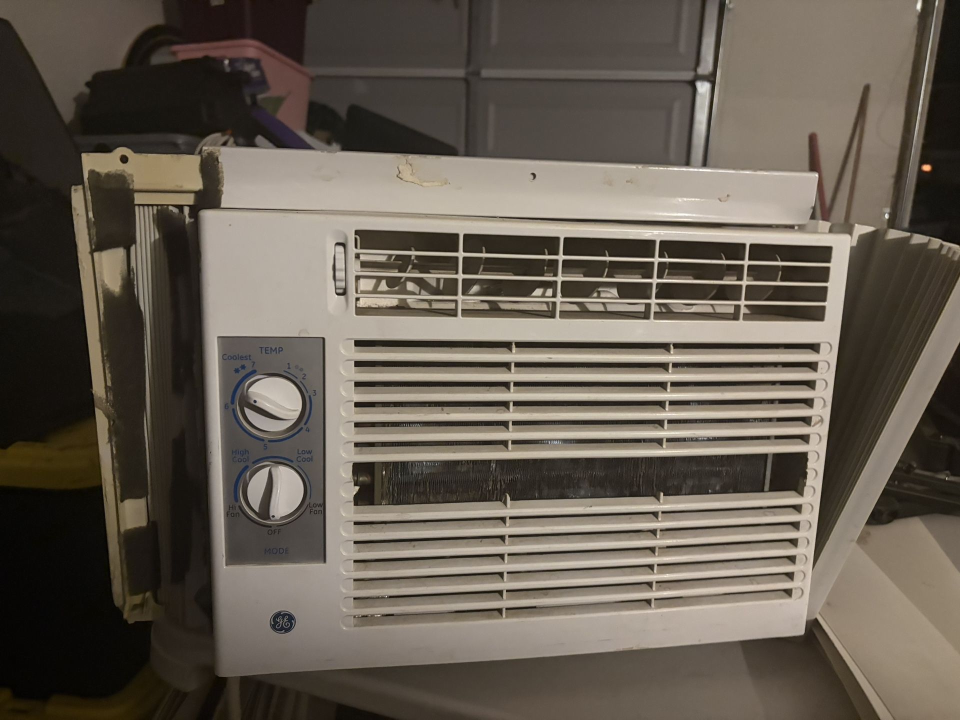 Window aC