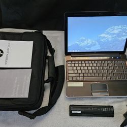 HP 14" Laptop - AMD, 4gb RAM, Sandisk 128gb SSD, Zorin OS & Bag

