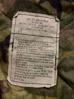 US Military Woodland Camo Poncho Liner