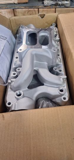 302 Ford New In Box Air Gap Style Aluminum Intake Manifold. No Name Brand China. 35th Ave And McDowell Phx