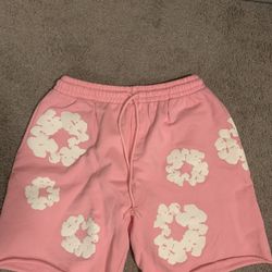 Denim tear shorts size large 