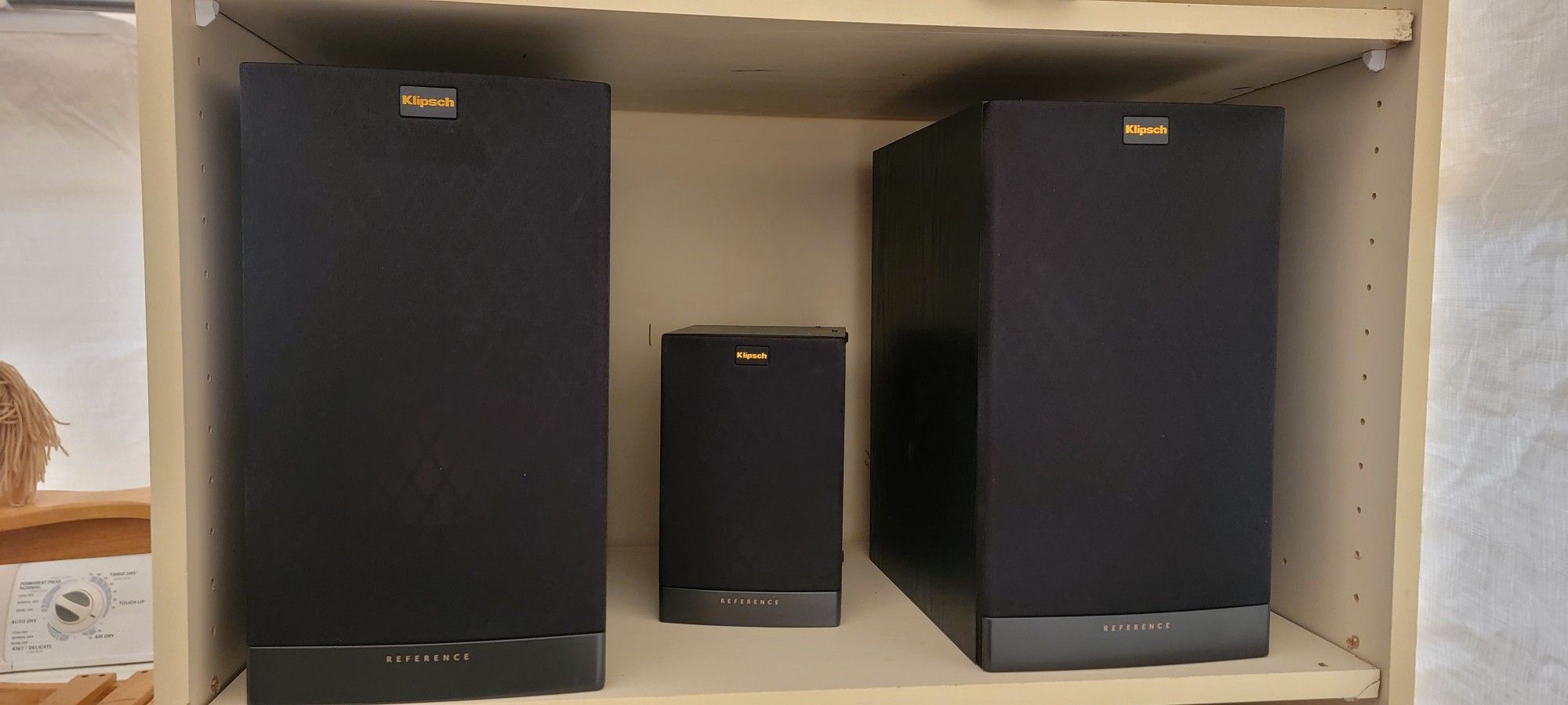 Set of 3 Klipsch Speakers RB-61