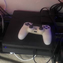 SONY PlayStation4 PS4 Jet Black Slim 500GB with Cable controller