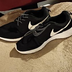 Nike Women's Shoes